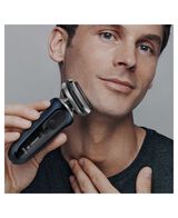 Series 7 Wet & Dry Shaver